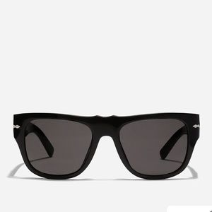 LIKE NEW NO TAGS Dolce&Gabbana x Persol sunglasses